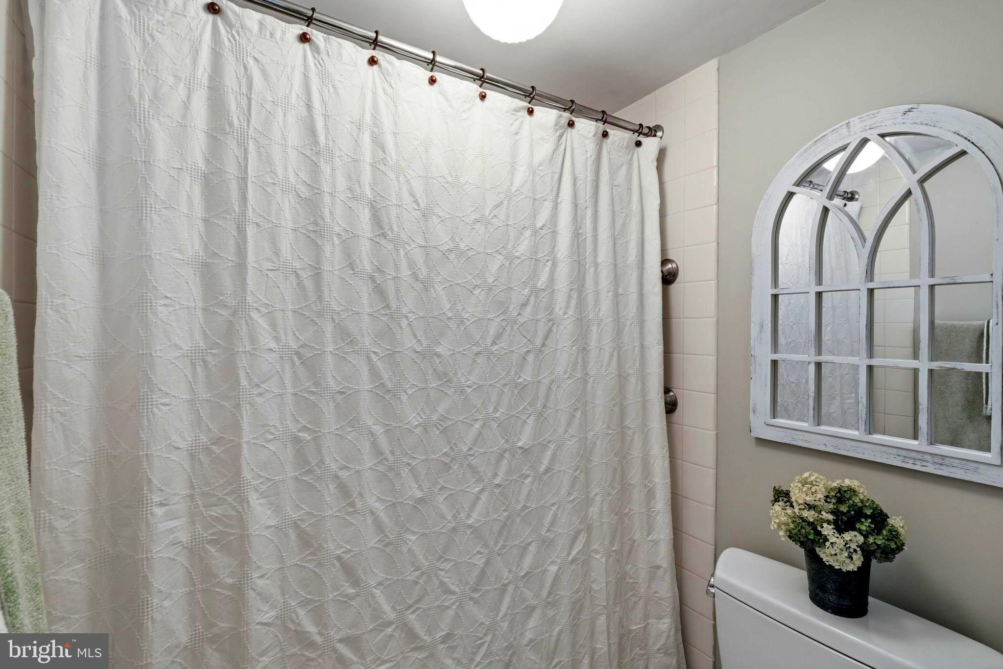 205 East Joppa Road, Unit 1809 Towson, MD 21286 - Photo 22 of 31 Super clean finishes