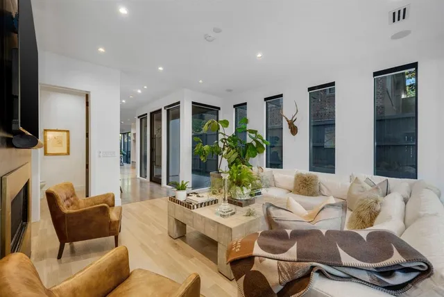 $2,175,000 | 4214 Hawthorne Avenue, Dallas, TX 75219