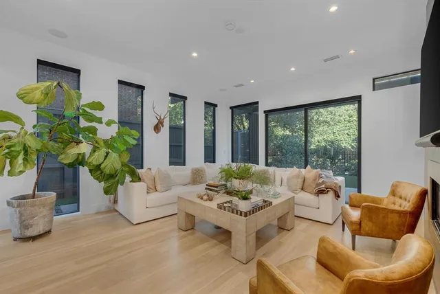 $2,175,000 | 4214 Hawthorne Avenue, Dallas, TX 75219