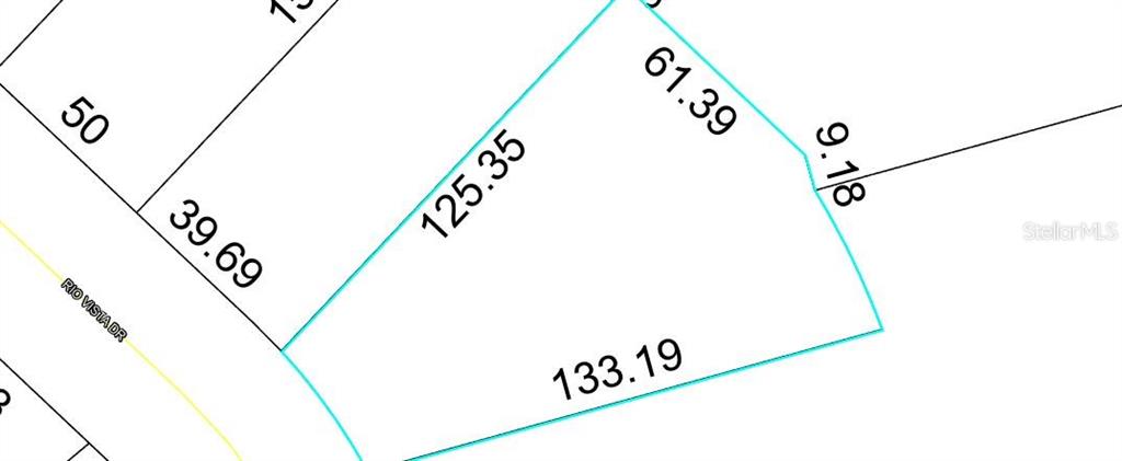 14 Rio Vista Drive Palm Coast, FL 32137 - Photo 18 of 32 a close up of a street sign