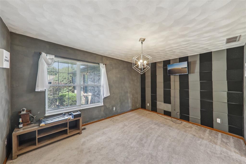 1865 Spruce Hill Drive Belleville, IL 62221 - Photo 11 of 43