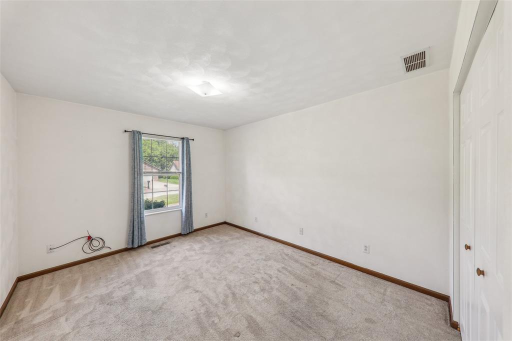 1865 Spruce Hill Drive Belleville, IL 62221 - Photo 20 of 43