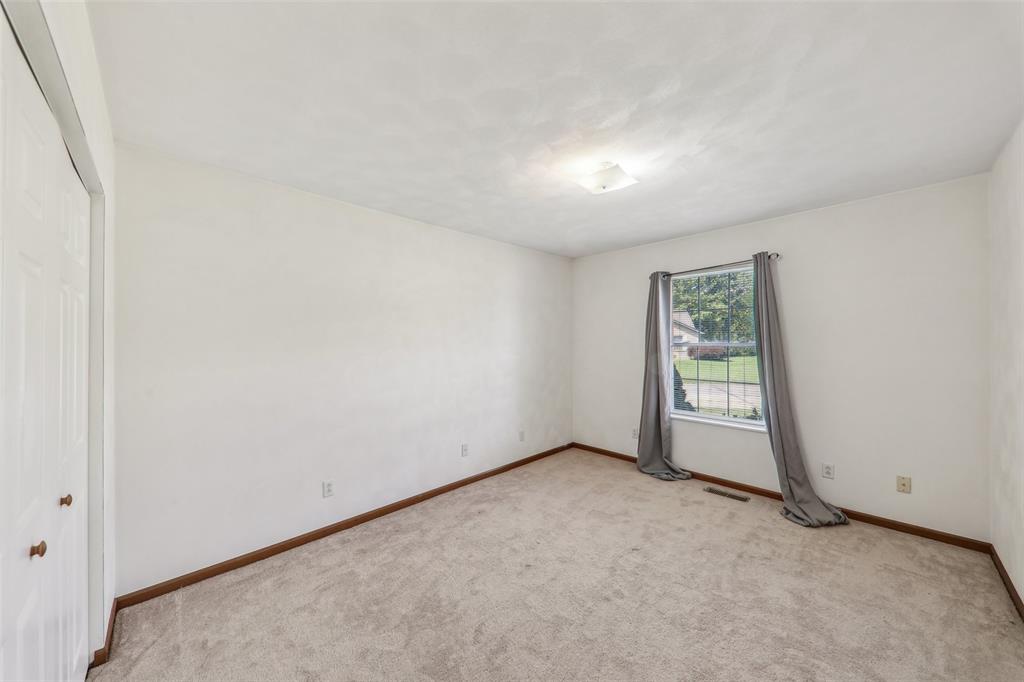 1865 Spruce Hill Drive Belleville, IL 62221 - Photo 21 of 43