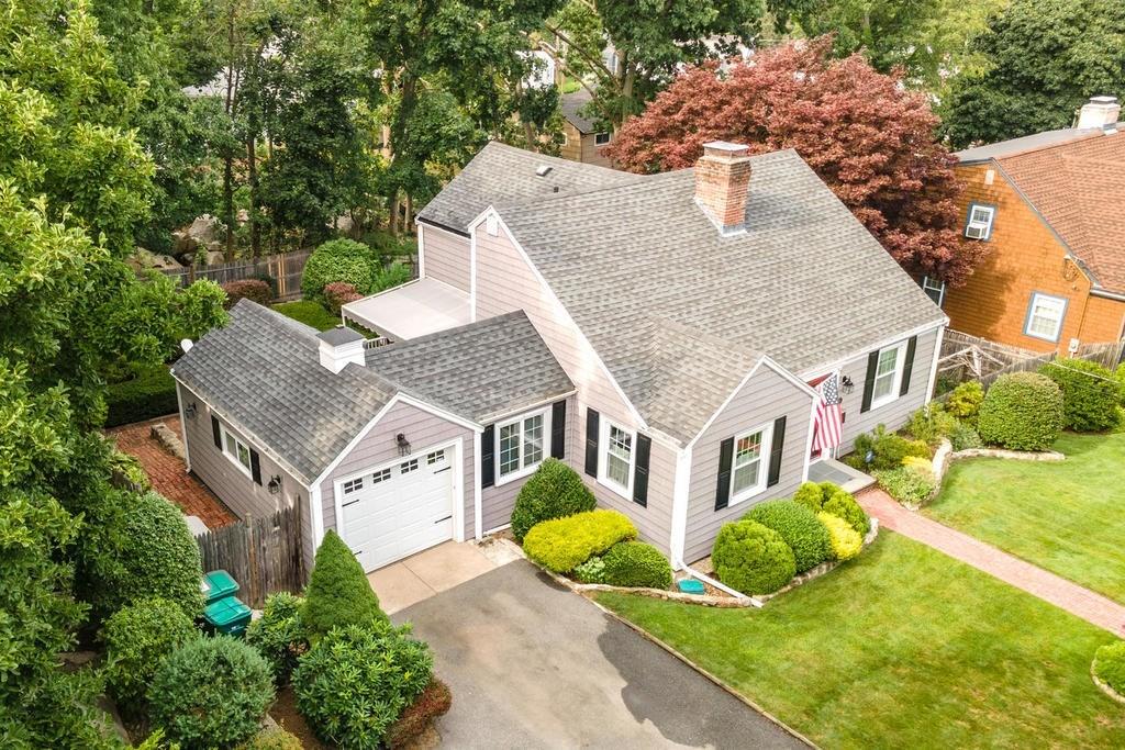 65 Lansing Road Lynn, MA 01904 - Photo 2 of 35 Gallery Image 2
