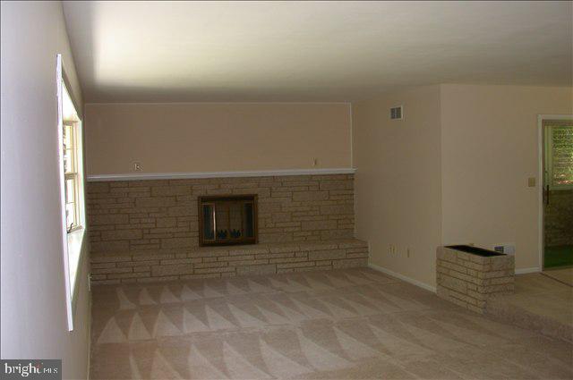 75 Laurel Ridge Road Hershey, PA 17033 - Photo 3 of 12