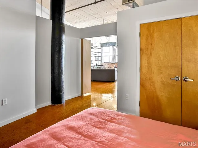 $159,500 | 2020 Washington Avenue, Unit 809, St. Louis, MO 63103