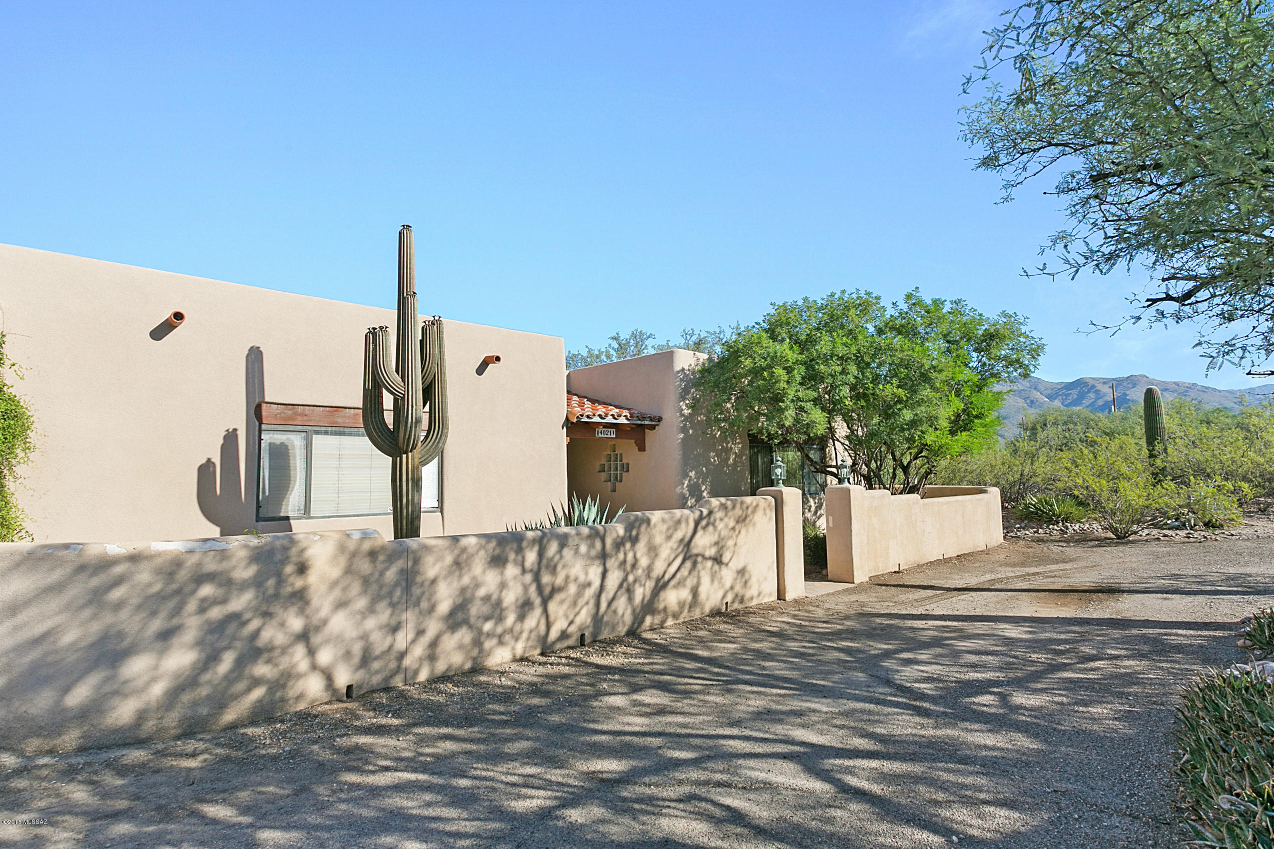 4021 North Harrison Road Tucson, AZ 85749 - Photo 2 of 35 Gallery Image 2