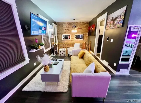 $1,600 | 25 Whitney Place, Buffalo, NY 14201