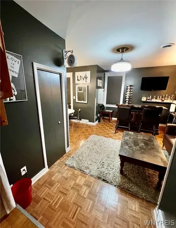 $1,600 | 25 Whitney Place, Buffalo, NY 14201