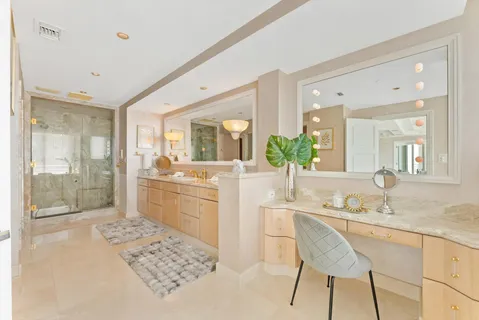 $5,500,000 | 800 South Ocean Boulevard, Unit 303, Boca Raton, FL 33432