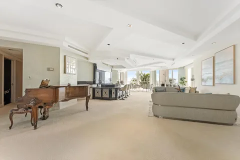 $5,500,000 | 800 South Ocean Boulevard, Unit 303, Boca Raton, FL 33432