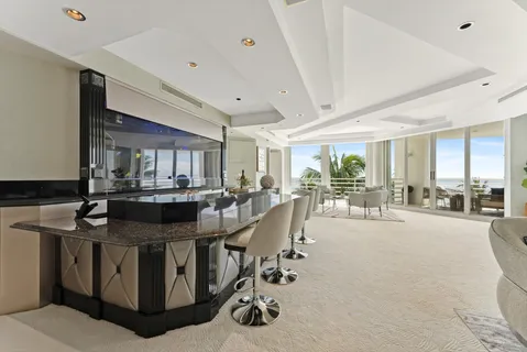 $5,500,000 | 800 South Ocean Boulevard, Unit 303, Boca Raton, FL 33432