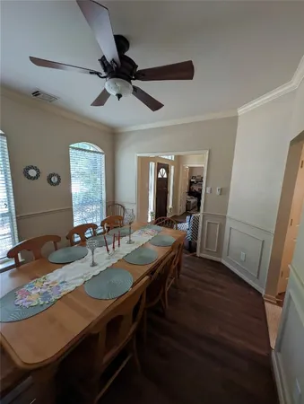 $2,450 | 130 Songful Woods Place, The Woodlands, TX 77380