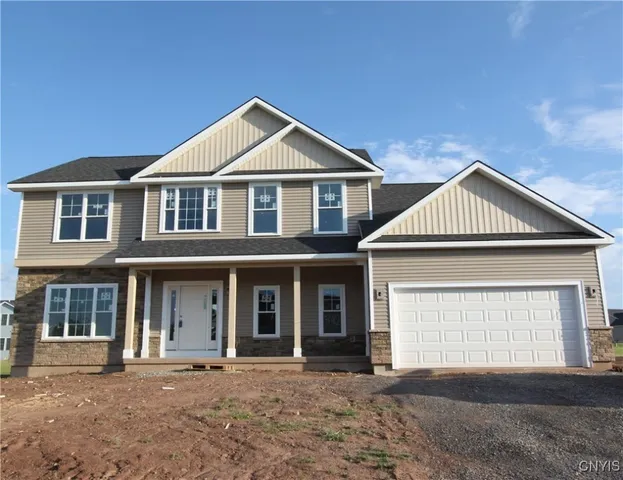 $619,499 | 381 Forest Ridge Road Road, Lysander, NY 13027