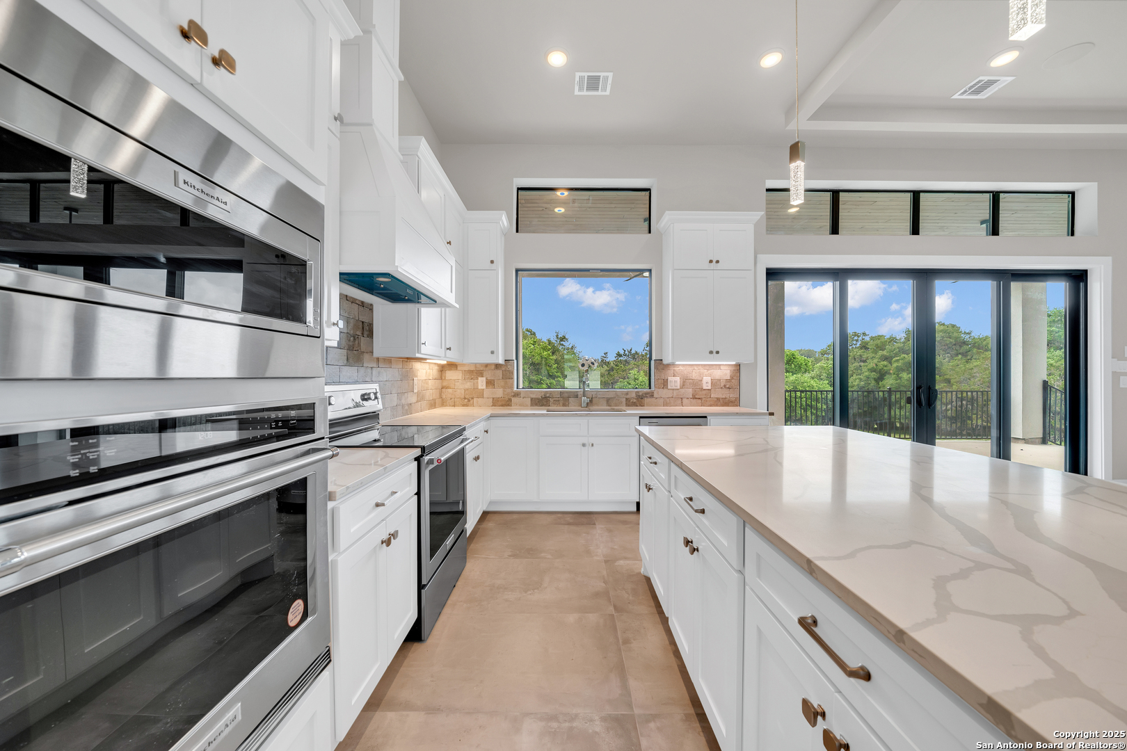 6846 Spring Branch Road Spring Branch, TX 78070 - Photo 20 of 46