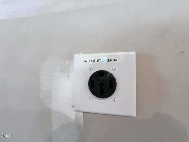 $2,300 | 304 Canyon Spring Trail, Wake Forest, NC 27587