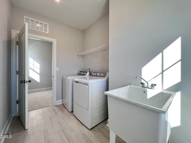 $2,300 | 304 Canyon Spring Trail, Wake Forest, NC 27587