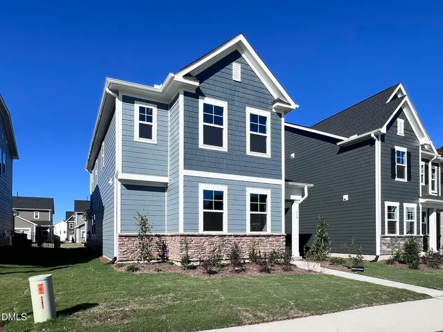 $2,300 | 304 Canyon Spring Trail, Wake Forest, NC 27587