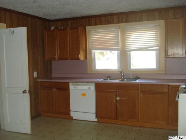 1221 Requa Road Cherryville, NC 28021 - Photo 3 of 8 Gallery Image 3