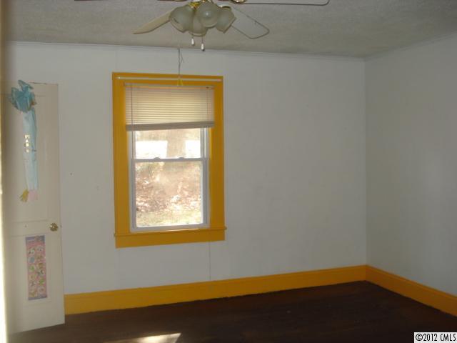 1221 Requa Road Cherryville, NC 28021 - Photo 5 of 8 Gallery Image 5