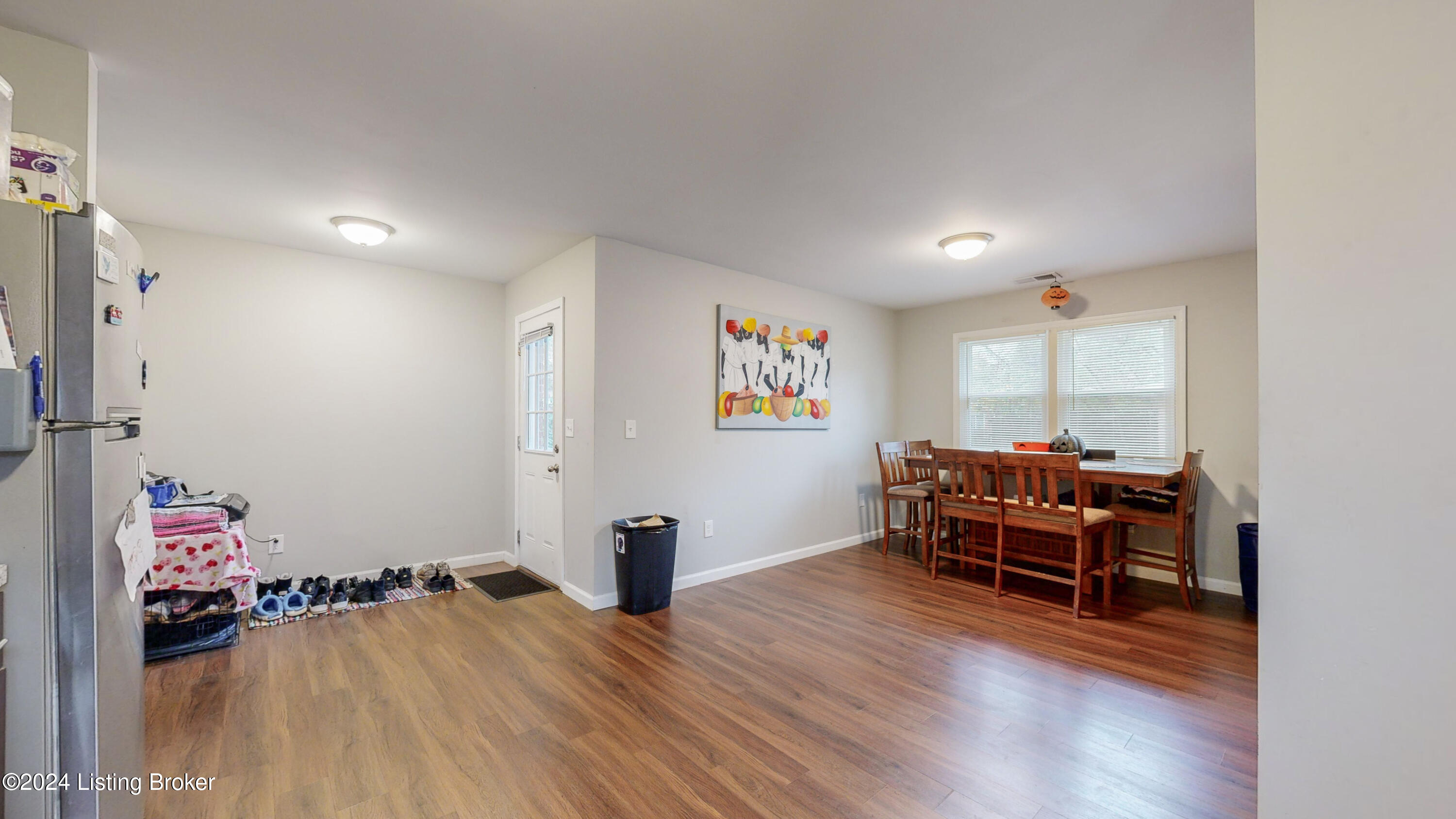 6814 Barfield Road Louisville, KY 40258 - Photo 11 of 28 6814 Barfield Rd-11