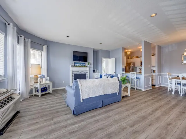 $269,000 | 2164 Tanglewood Boulevard, Unit A208, Pottsboro, TX 75076