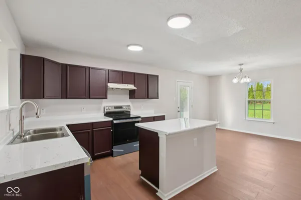 $395,000 | 10827 Zimmerman Lane, Indianapolis, IN 46231