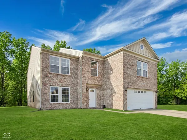 $395,000 | 10827 Zimmerman Lane, Indianapolis, IN 46231