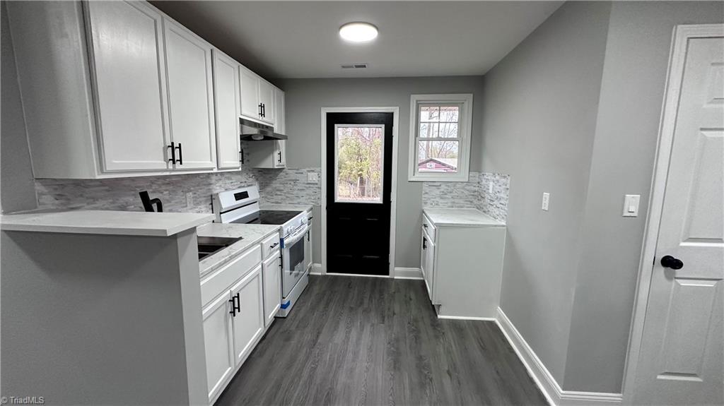 2314 Acorn Road Greensboro, NC 27406 - Photo 14 of 34