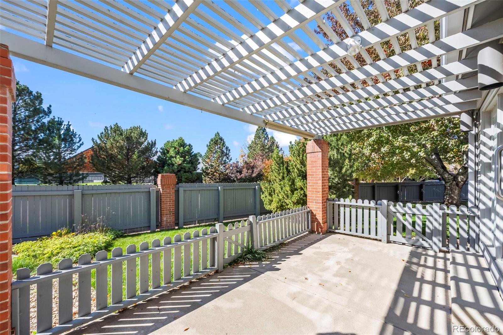 7264 Siena Way, Unit C Boulder, CO 80301 - Photo 20 of 48 a view of a shaded area in a backyard