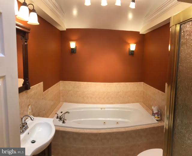428 Haslett Road Joppa, MD 21085 - Photo 24 of 36 LUXURIOUS TILED SOAKING TUB