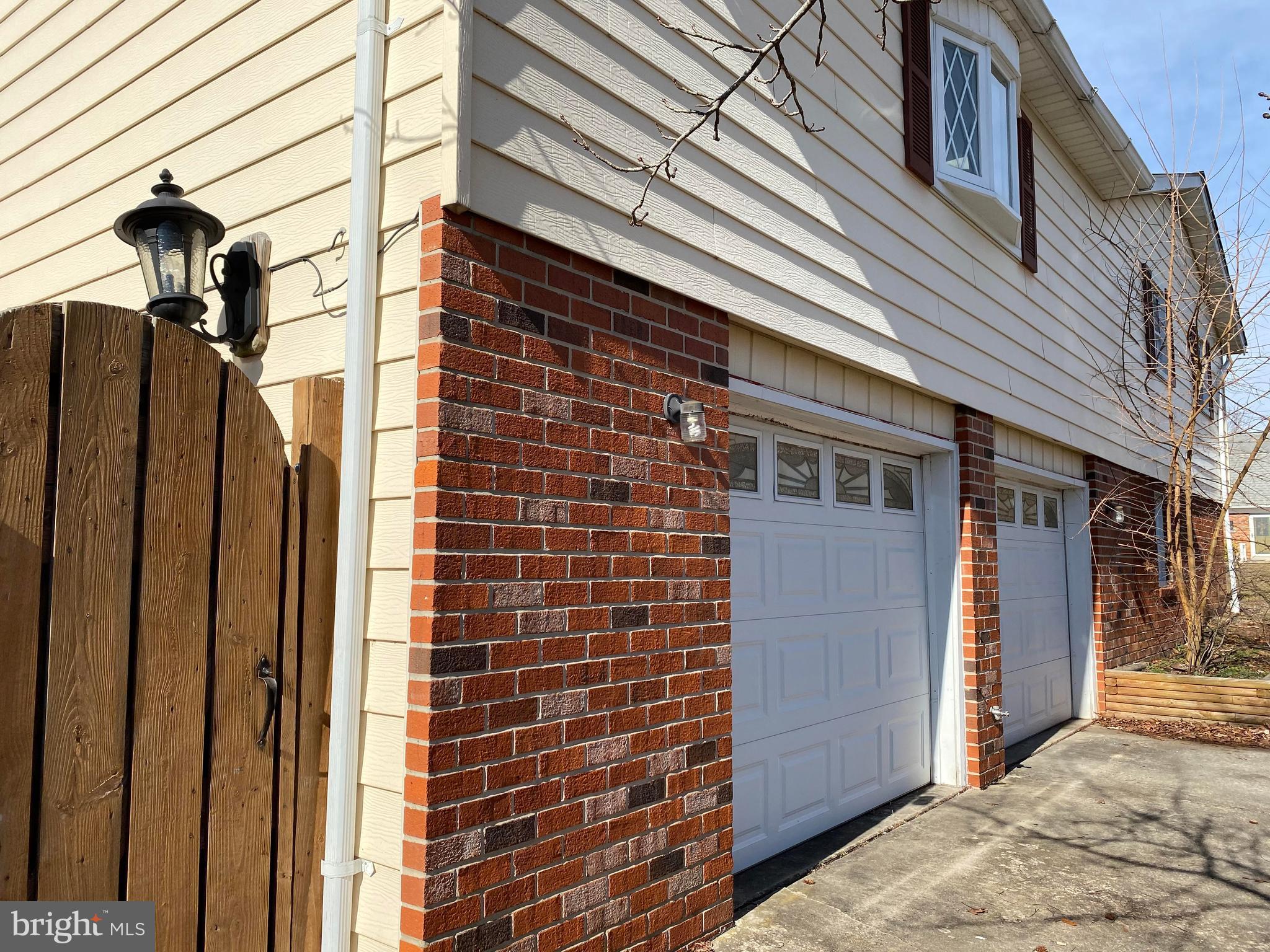 428 Haslett Road Joppa, MD 21085 - Photo 5 of 36 OVERSIZED 2 CAR GARAGE