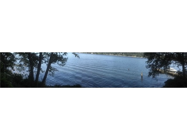 163-xx Inglewood Road Northeast Kenmore, WA 98028 - Photo 5 of 5 a view of an outdoor space