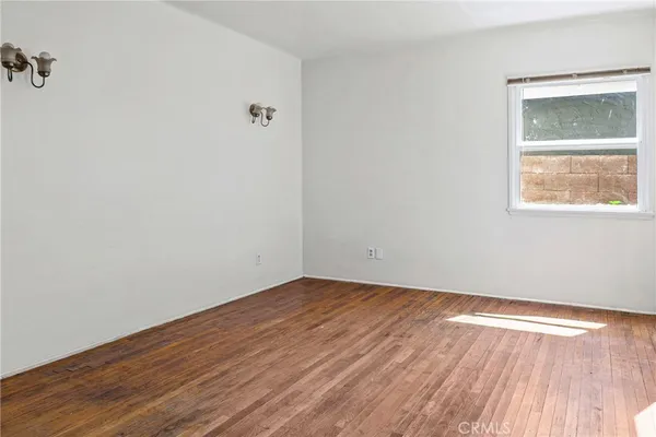 $370,000 | 406 South I Street, Lompoc, CA 93436