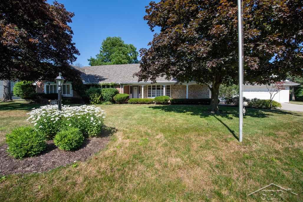 20 Edgewood Road Saginaw, MI 48602 - Photo 1 of 22 50017943.JPG