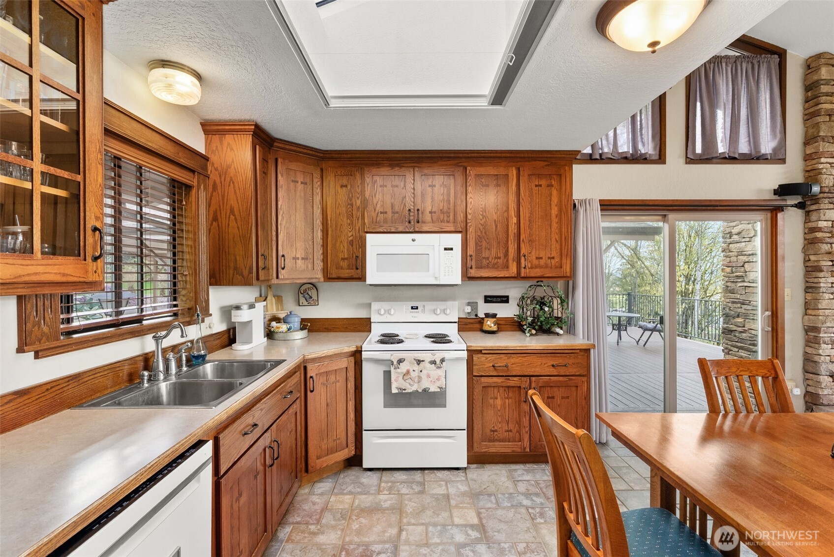 213 Bowen Road Mossyrock, WA 98564 - Photo 16 of 40