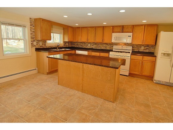 18 Pine Road North Hampton, NH 03862 - Photo 2 of 34