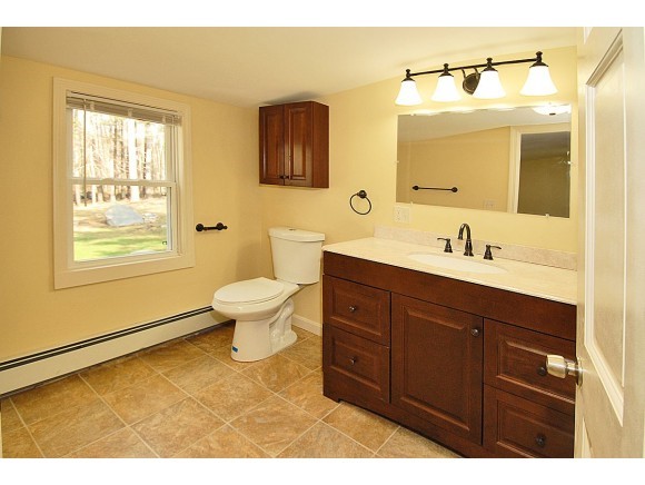 18 Pine Road North Hampton, NH 03862 - Photo 14 of 34