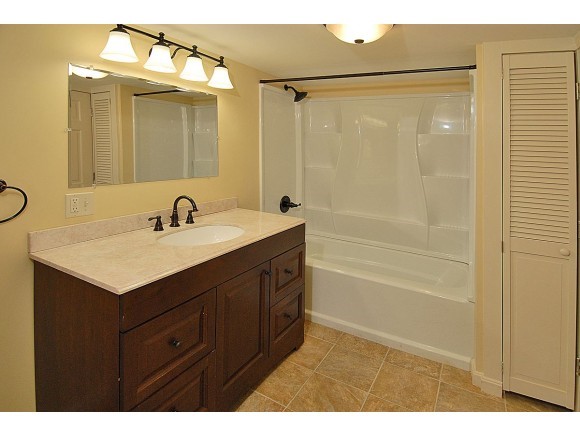 18 Pine Road North Hampton, NH 03862 - Photo 15 of 34