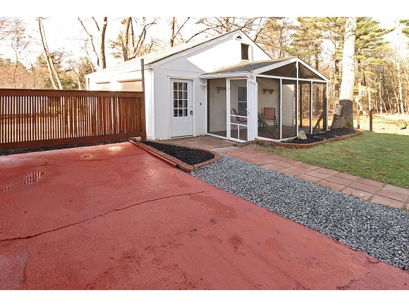 18 Pine Road North Hampton, NH 03862 - Photo 27 of 34