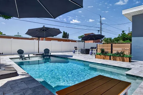 $379,000 | 6318 21st Avenue North, St. Petersburg, FL 33710