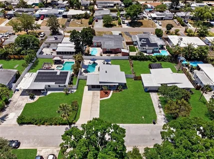 $379,000 | 6318 21st Avenue North, St. Petersburg, FL 33710