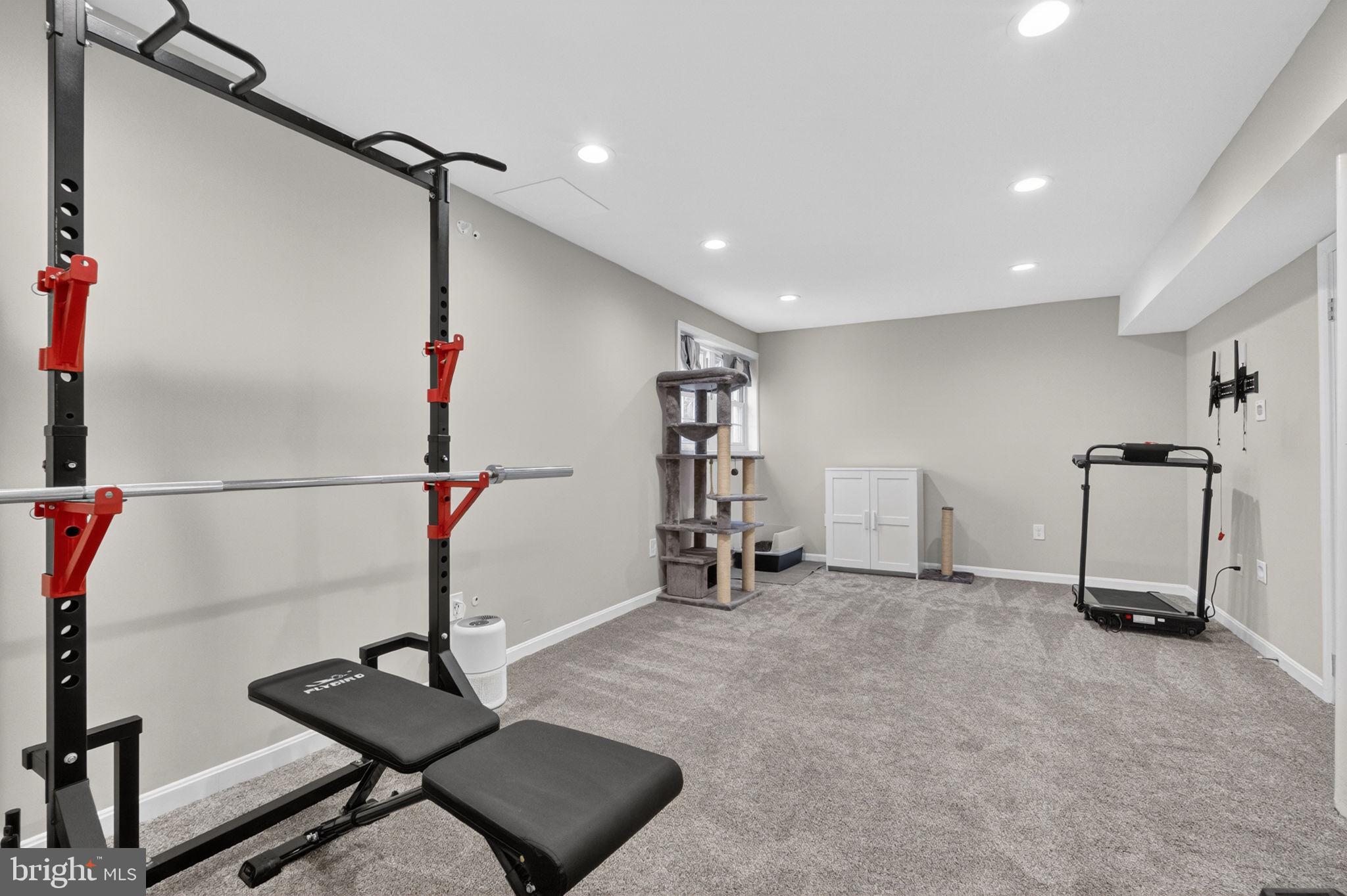 7511 Bedford Road Manassas, VA 20109 - Photo 36 of 40 Recreation room