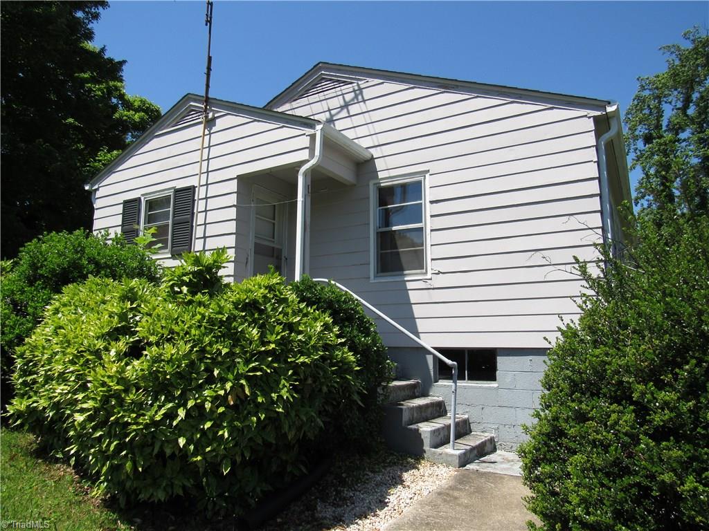 385 College Street Rural Hall, NC 27045 - Photo 3 of 19