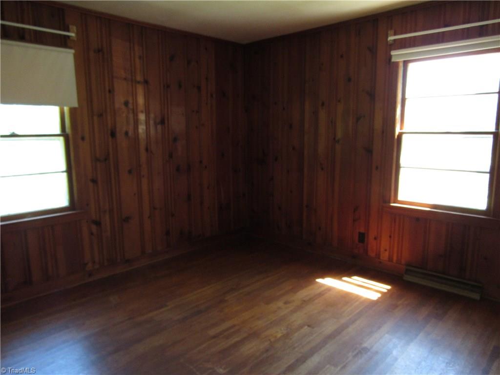385 College Street Rural Hall, NC 27045 - Photo 8 of 19