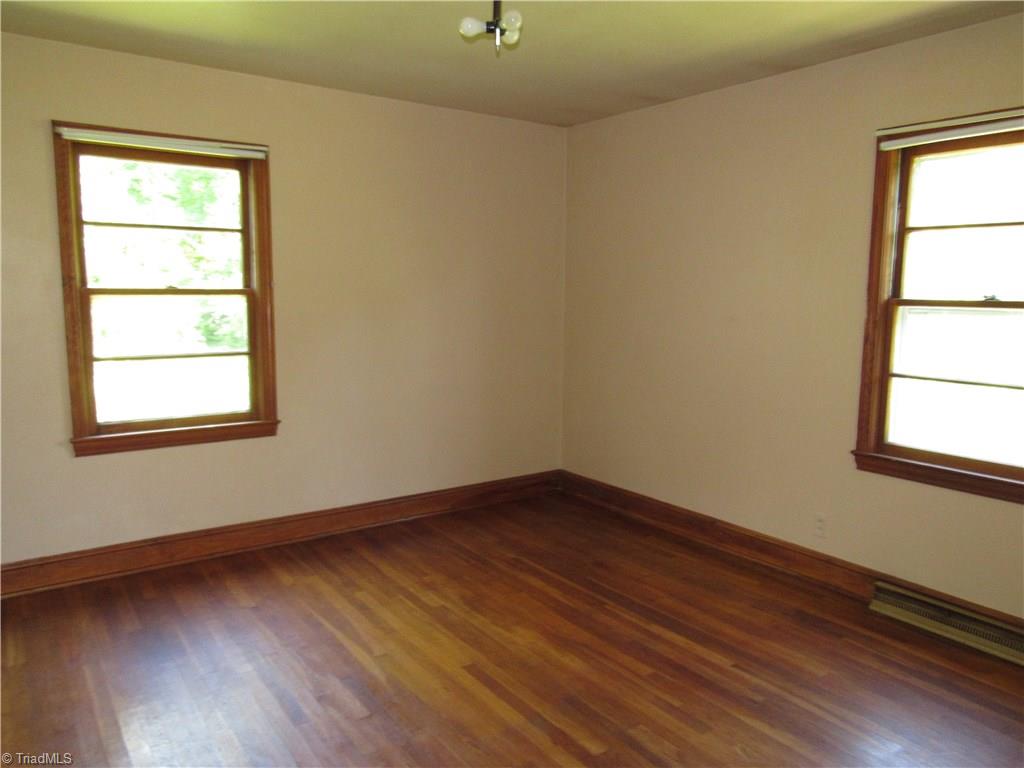 385 College Street Rural Hall, NC 27045 - Photo 10 of 19