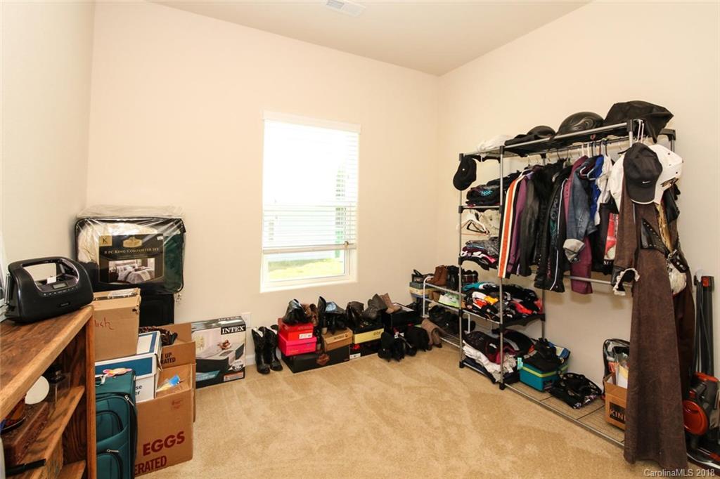 9622 Weikert Road, Unit 212 Charlotte, NC 28215 - Photo 21 of 25 Gallery Image 21