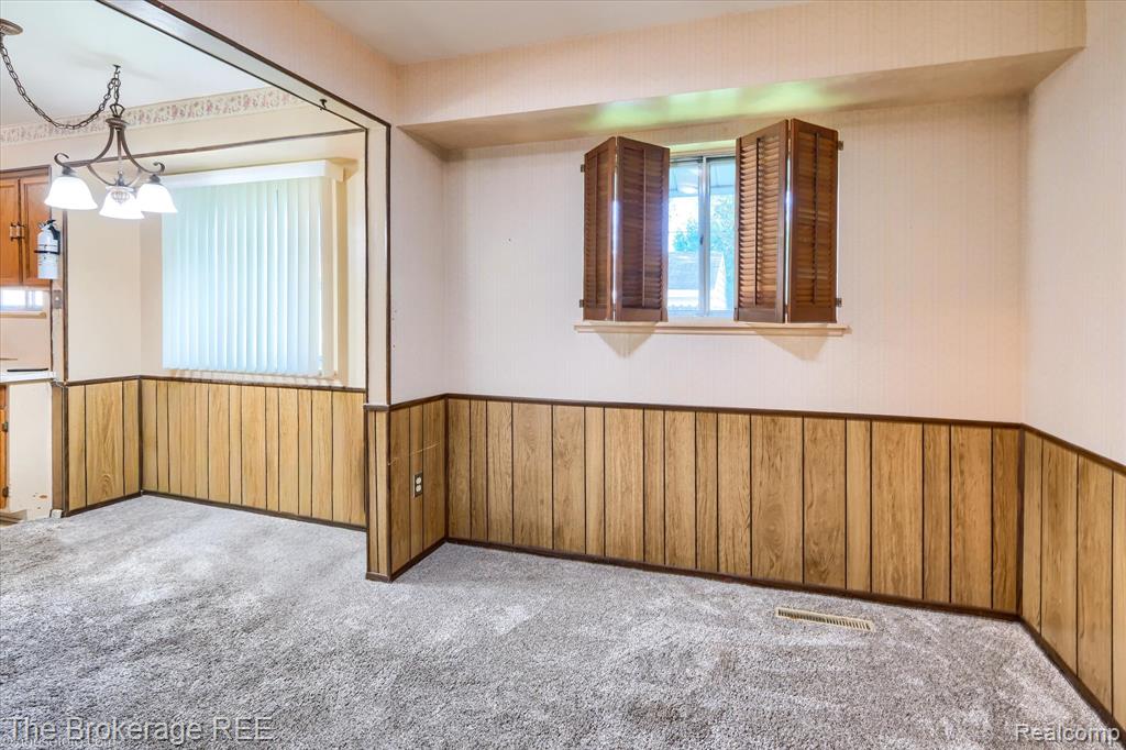 2822 Epsilon Trail Flint, MI 48506 - Photo 13 of 35
