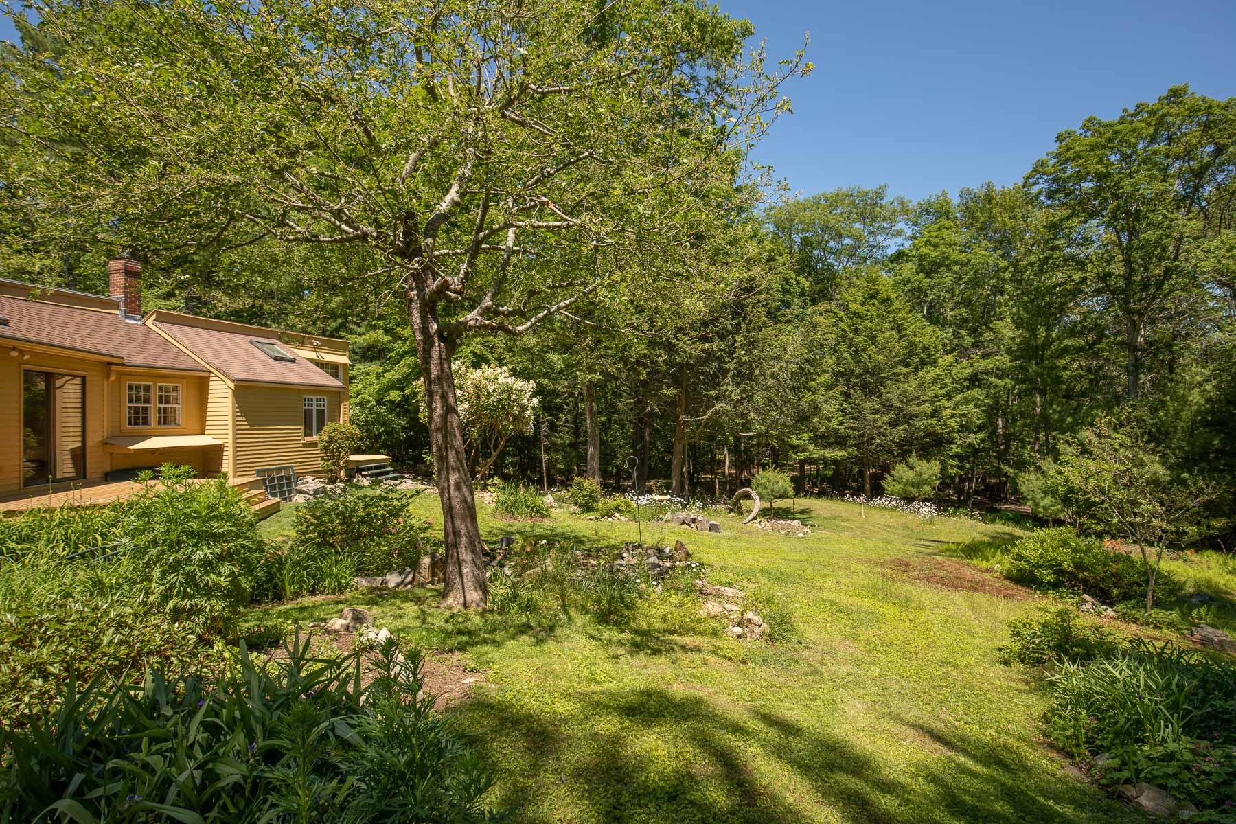 188 Brave Boat Harbor Road Kittery Point, ME 03905 - Photo 45 of 53 Backyard