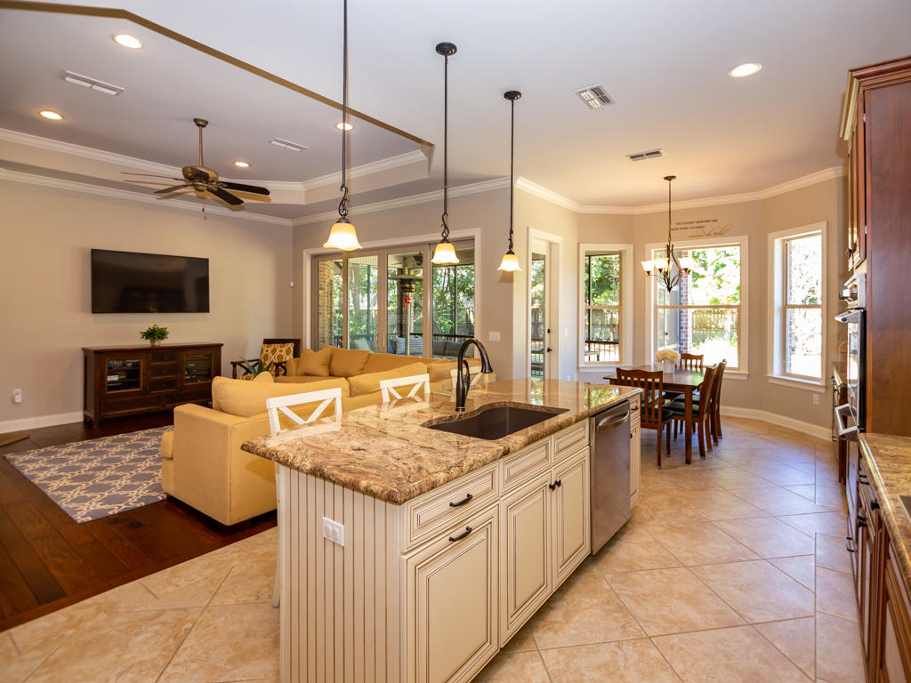 9007 Rushing River Way Niceville, FL 32578 - Photo 10 of 49 9007RushingRiver-3670